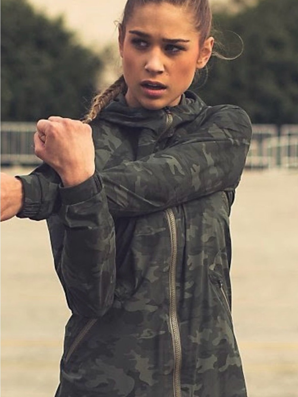 Women's Hooded Camouflage Utility Jacket - Olive/Black